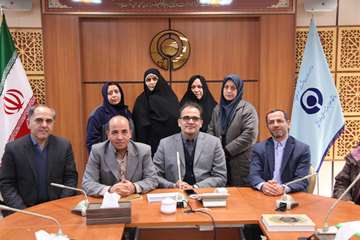 دیدار رئیس دانشگاه و معاونین با پرسنل خدماتی